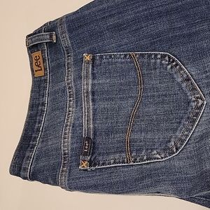 Lee Jeans 18 Medium
